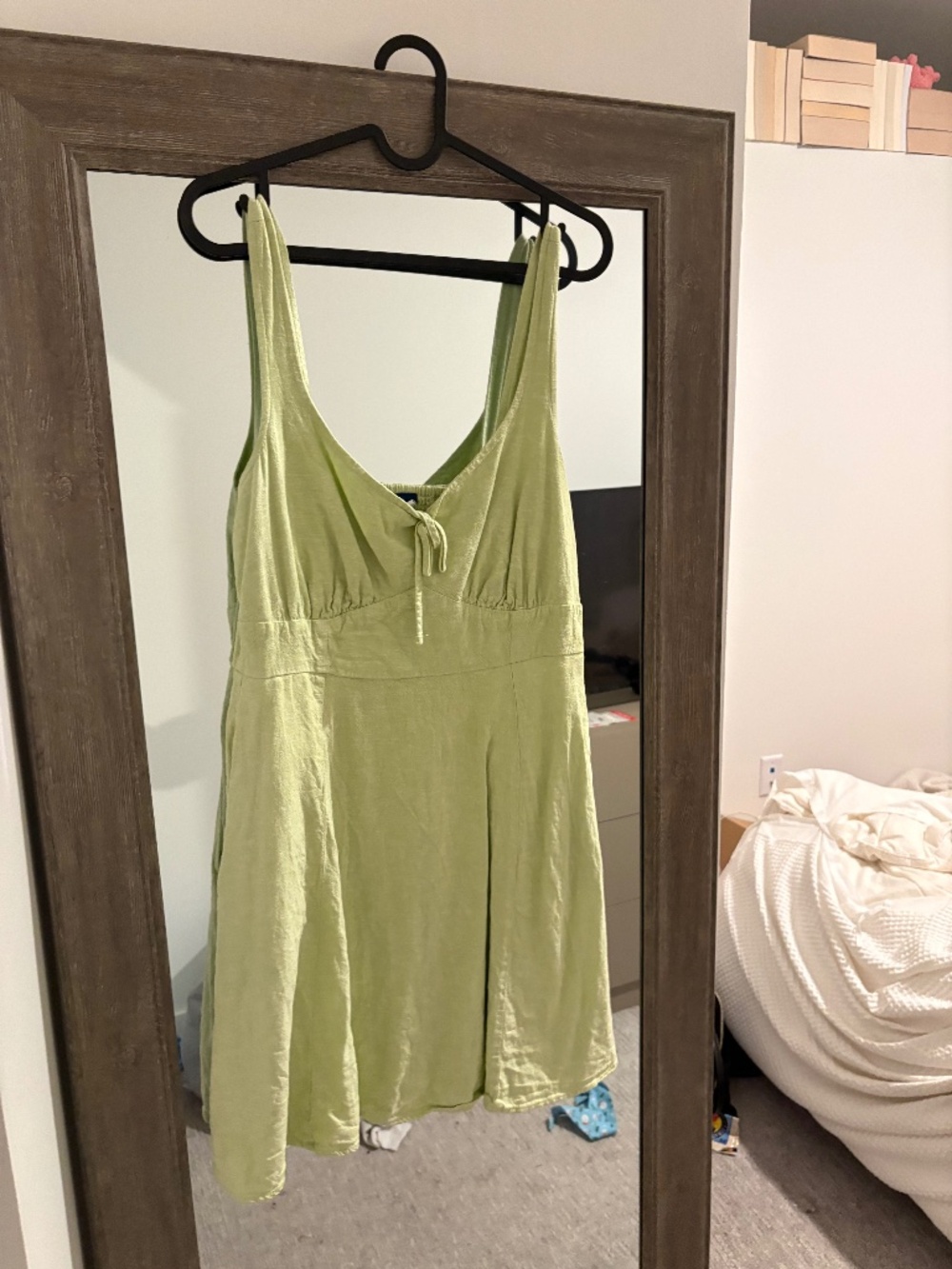 Dress - Picture 1 of 1